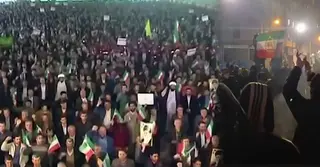 যুক্তরাষ্ট্র-ইসরাইলের ক্রমাগত চাপ ও জনরোষে কোণঠাসা পেজেশকিয়ান প্রশাসন